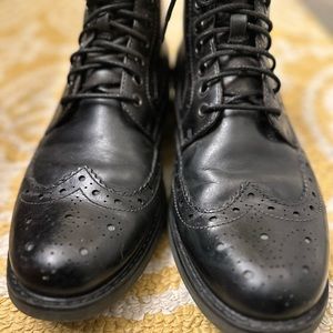 MENS CLARKS FORMAL LACE UP BROGUE ANKLE BOOTS MONTACUTE LORD EX DISPLAY